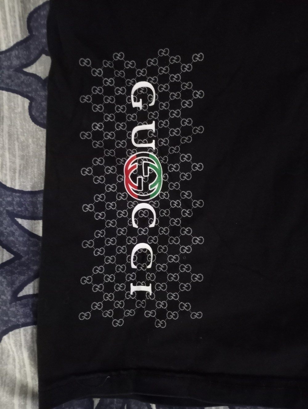 GUCCI mens Tshirt - Picture 2 of 6
